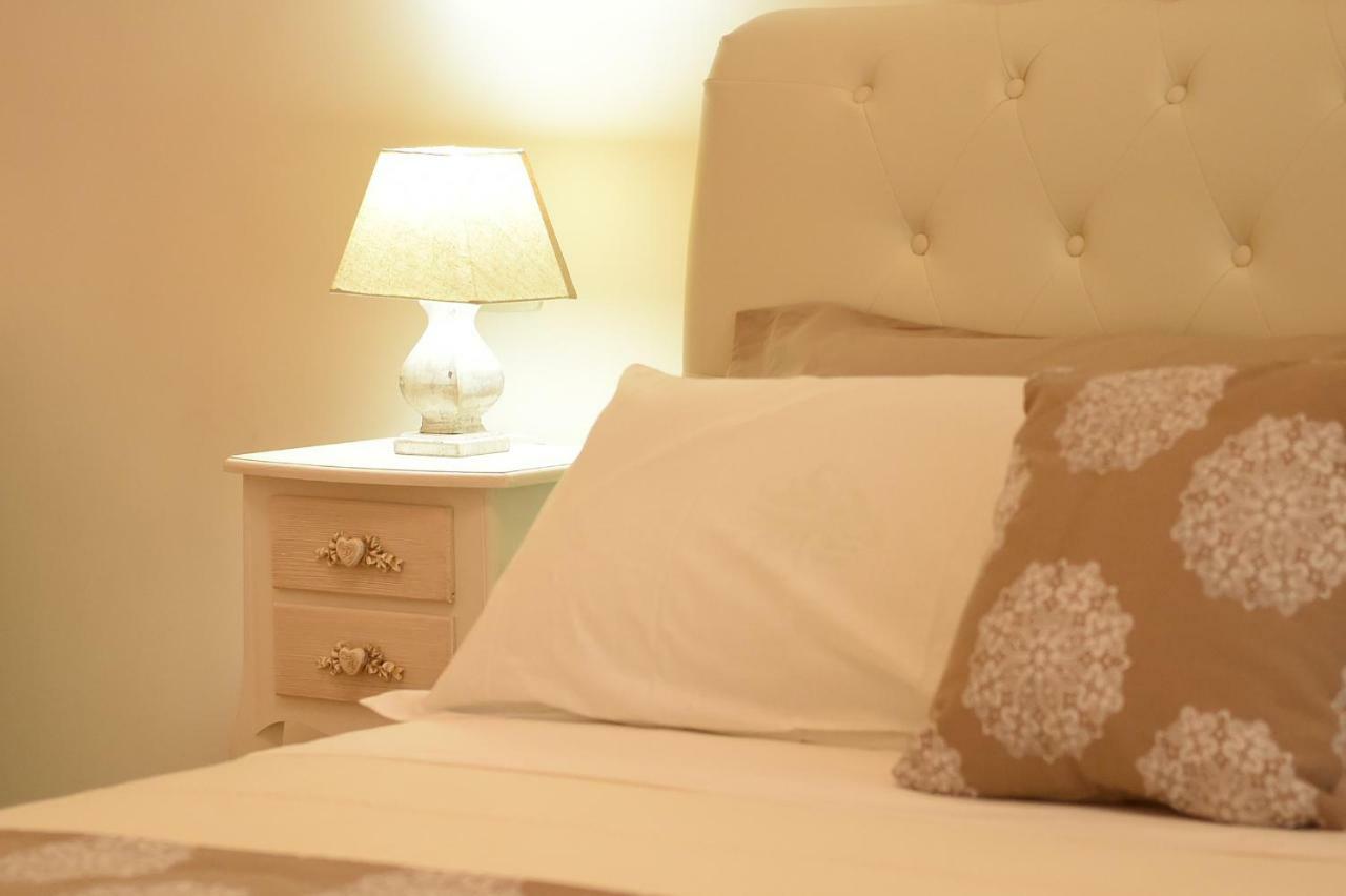 B&B Bonnes Suites Napoli Dış mekan fotoğraf
