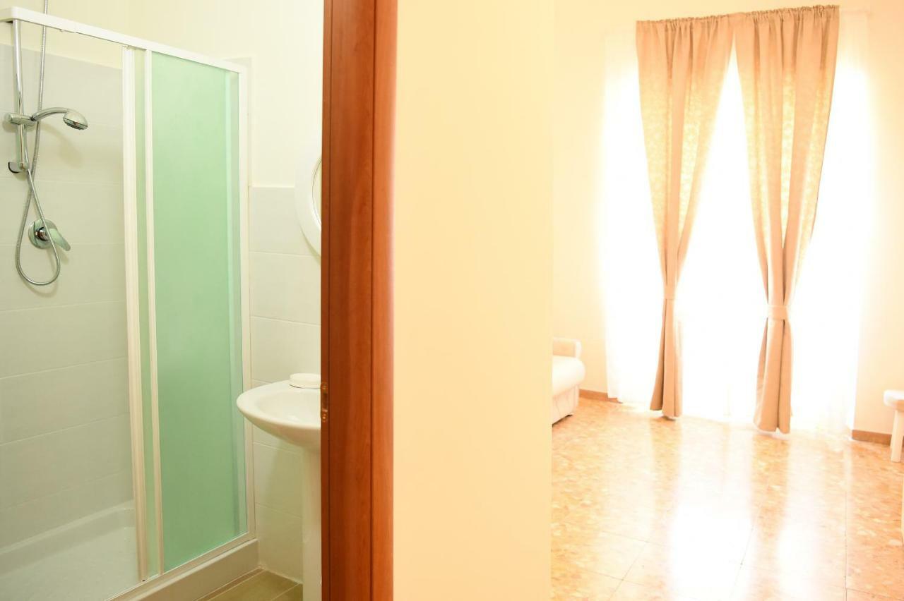 B&B Bonnes Suites Napoli Dış mekan fotoğraf