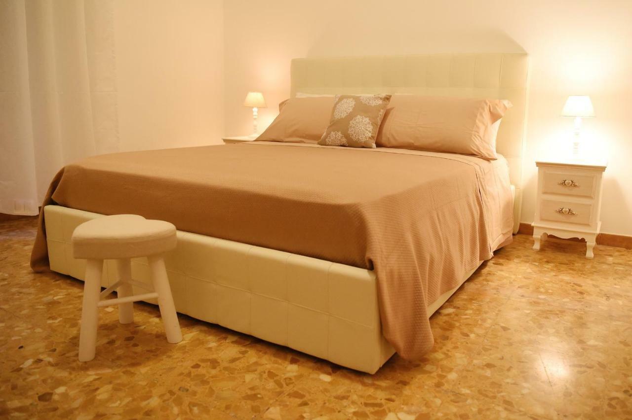 B&B Bonnes Suites Napoli Dış mekan fotoğraf