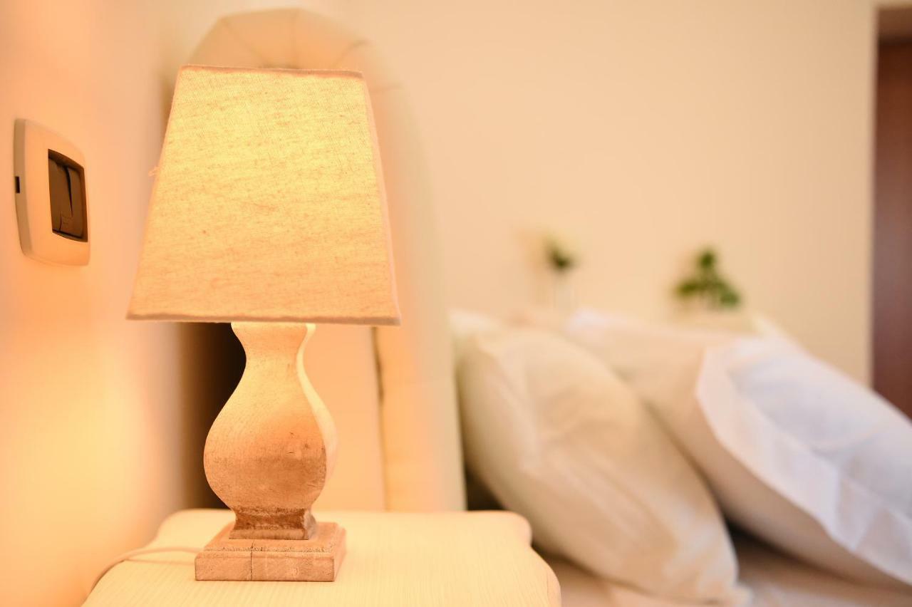 B&B Bonnes Suites Napoli Dış mekan fotoğraf
