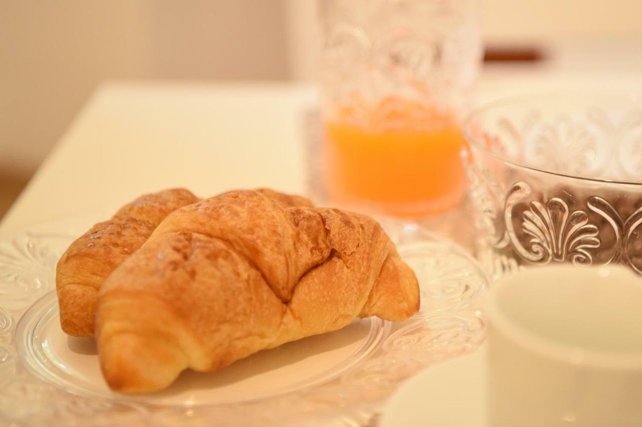 B&B Bonnes Suites Napoli Dış mekan fotoğraf